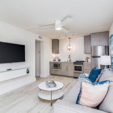 Boutique Vacation Rental Complex At Beach Cocoa Beach Exteriör bild