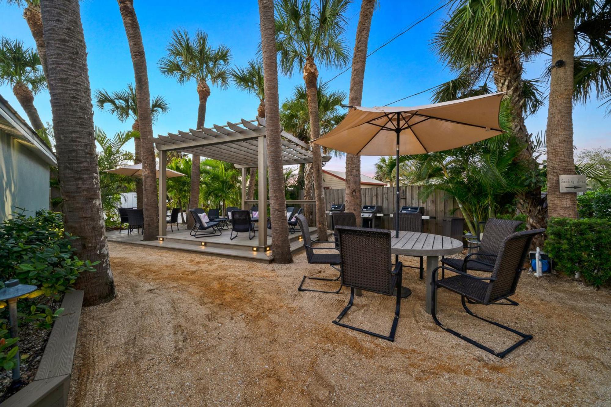 Boutique Vacation Rental Complex At Beach Cocoa Beach Exteriör bild